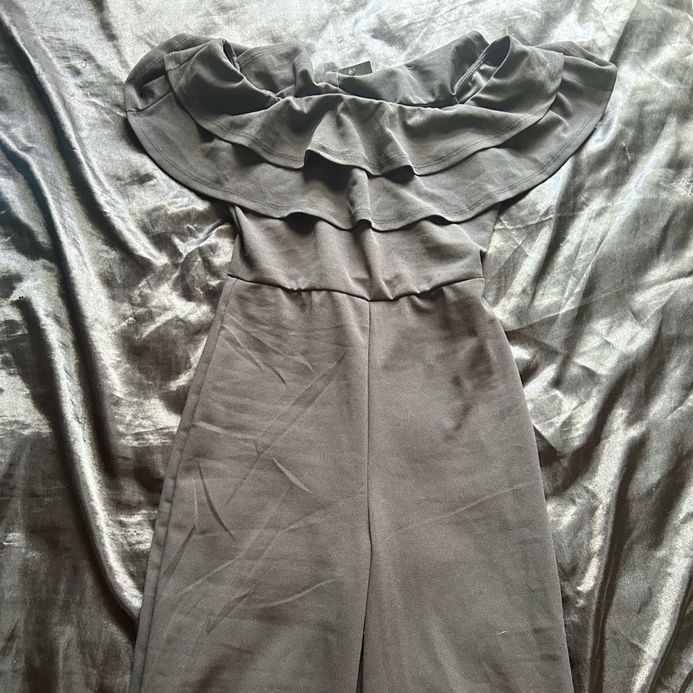 Off shoulder pant jumpsuit